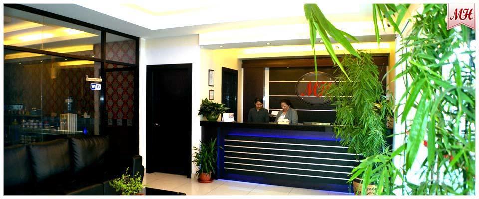 Maya Hotel Lahad Datu Exterior photo